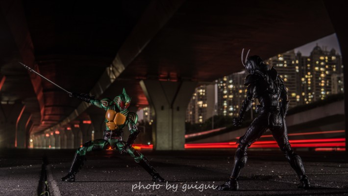 S.H.Figuarts  假面骑士亚马逊欧米伽 （Amazon.co.jp独家版）