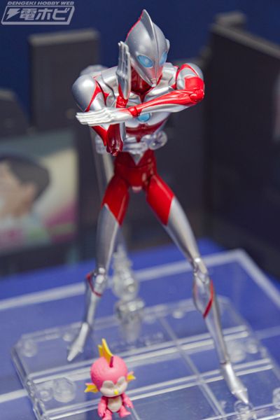 S.H.Figuarts  奥特曼+小怪兽惠美（奥特曼：崛起）（暂译）