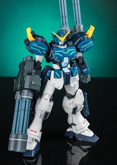 MG 	新机动战记高达W 无尽的华尔兹 XXXG-01H2 重装高达改(无尽的华尔兹)