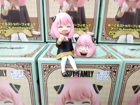 压泡面 间谍过家家 阿尼亚 新装版