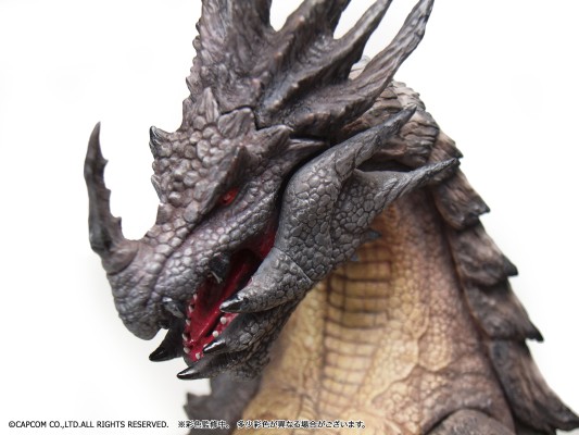 怪物猎人15周年纪念 巨大软胶系列02 苍老山龙