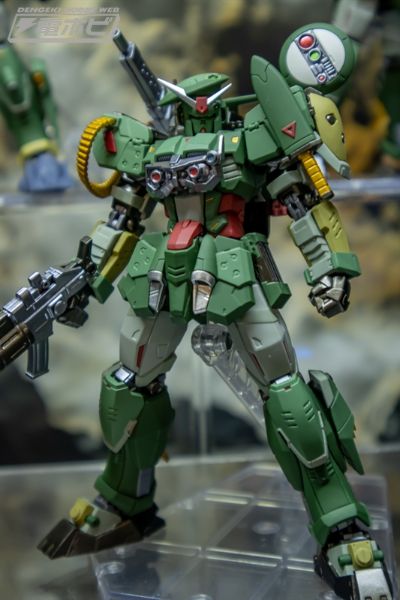 METAL ROBOT魂＜机动战士系列＞  绿贝雷高达（暂译）