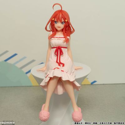 压泡面 电影 五等分的新娘 中野五月 休闲居家服