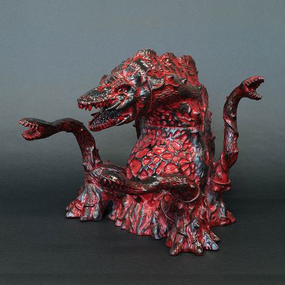 哥斯拉大战碧奥兰蒂 碧奥兰蒂 魔鬼红 吉坂隆设计版