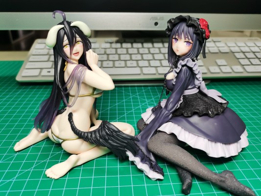 Desktop Cute OVERLORD 雅儿贝德~泳装~