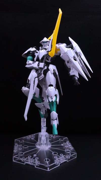 HG 机动战士高达 铁血的奥尔芬斯 月钢 奥特琳德