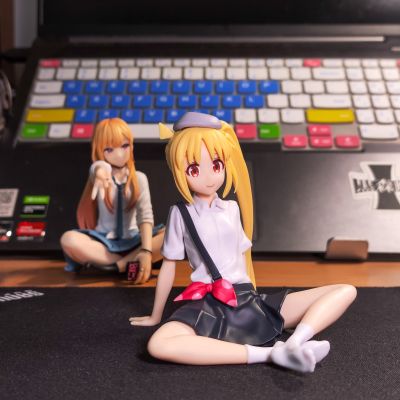 孤独摇滚！小坐系列奖品人偶 “伊地知虹夏”