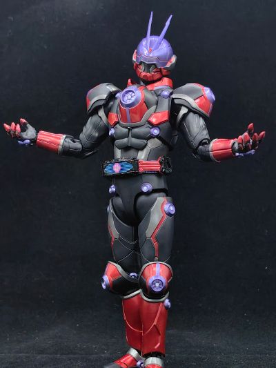 S.H.Figuarts  假面骑士炬目