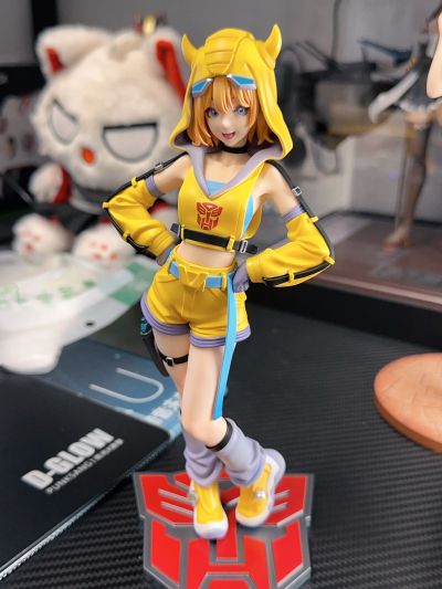 美少女雕像 变形金刚  大黄蜂