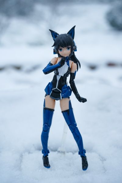 女神装置 机甲爱丽丝 小芦睦海 刚毅