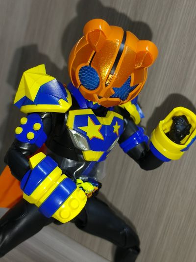 S.H.Figuarts   假面骑士南瓜杰克 怪兽形态 / 节拍形态