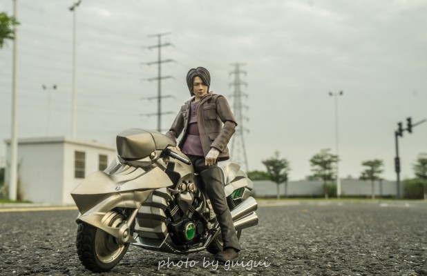 S.H.Figuarts 假面骑士暗日（BLACK SUN ） 秋月信彦