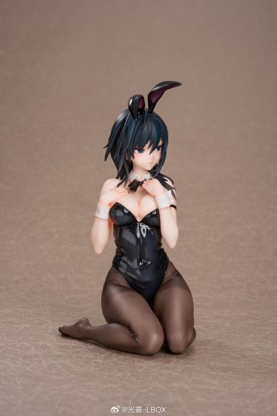 橫山石见 黑兔女郎