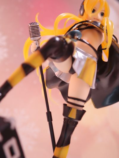 Lily(Lily) from anim.o.v.e. 