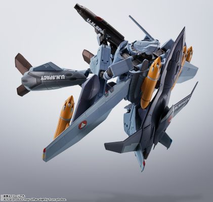 HI-METAL R 超时空要塞ZERO  VF-0A 凤凰(工藤真专用) ＋ QF-2200D-B 幽灵