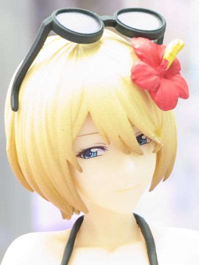 压泡面 女神咖啡厅 凤凰寺红叶