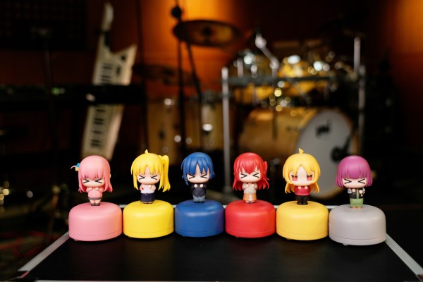 开摆系列 孤独摇滚！摇头摆件