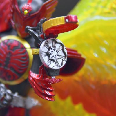 S.H.Figuarts(真骨雕制法)    假面骑士欧兹 鹰雀鹫联组（大结局款式）