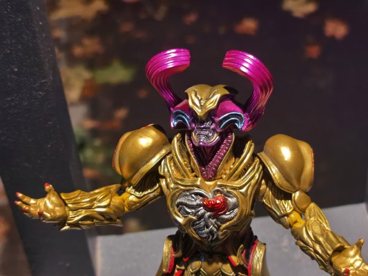 S.H.Figuarts 假面骑士驰骑 心脏机械变异体(超进化形态)