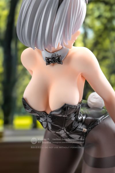 佐绍魁寻 兔女郎