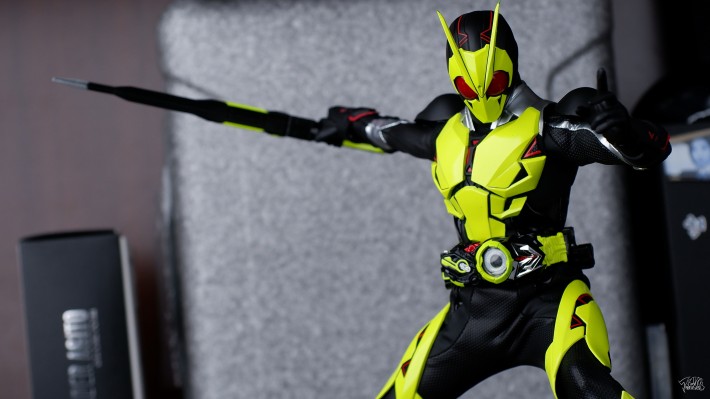 REAL ACTION HEROES 编号785  RAH GENESIS  假面骑士零一 高跃飞蝗