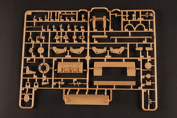 编号:84566 1/35 装甲车辆系列 现代德国 BPz3A1“水牛”装甲救援车