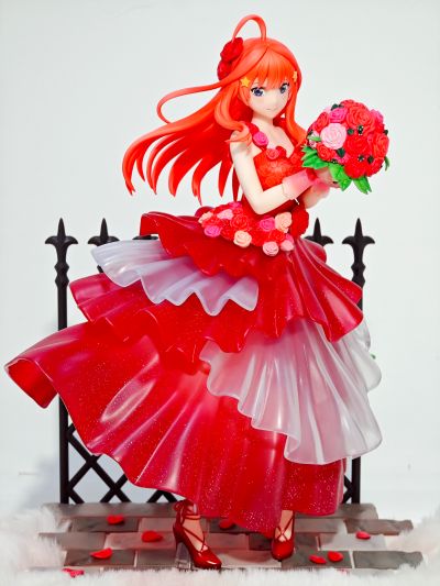 电影 五等分的新娘 中野五月 鲜花礼服