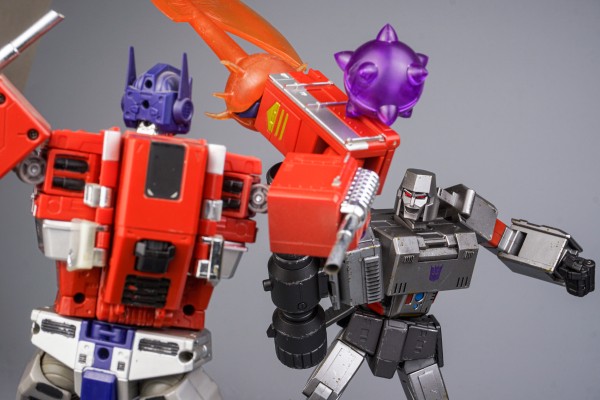 AMK Pro系列 变形金刚G1 威震天