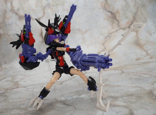 女神装置 Chaos & Pretty 外婆