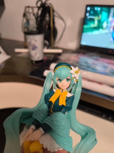 压泡面 初音未来 花仙子 百合花