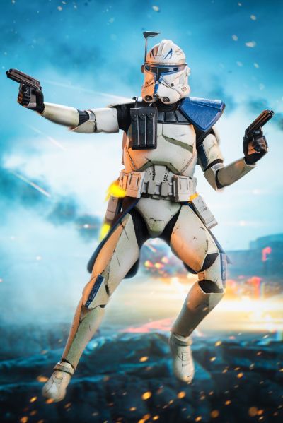 TMS018 星球大战：克隆人战争 雷克斯上尉