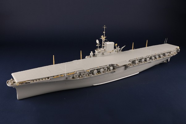 05634 1/350 美国海军 中途岛号 航空母舰 CV-41