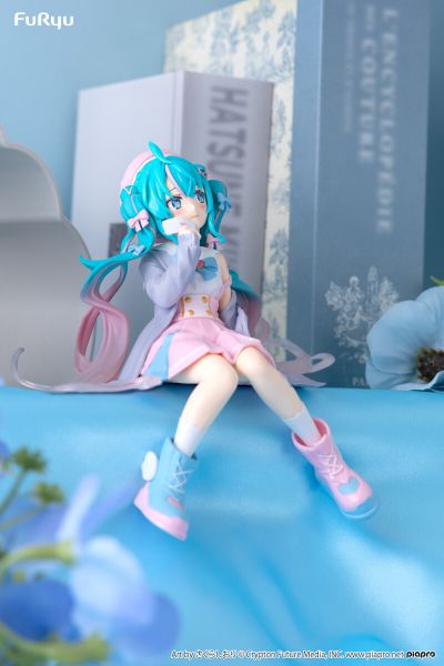 压泡面 初音未来 恋爱的水手服 灰色款