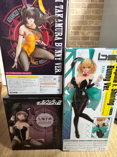 B-style 兔女郎服装计划 索菲亚· F· 希琳 兔女郎