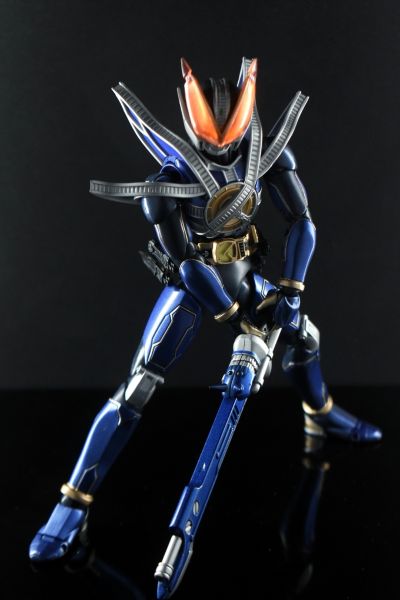 S.H.Figuarts  假面骑士新电王 强袭形态（超·电王三部曲）