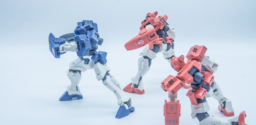 HGAGE#03 1/144  机动战士高达AGE RGE-B790 杰诺亚斯