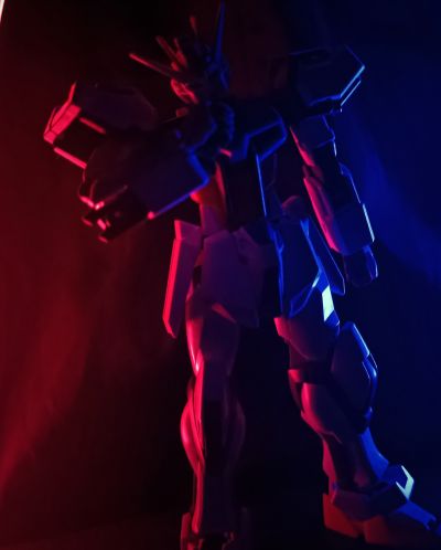 HGCE 机动战士高达 SEED GAT-X105+AQM/E-X01 翔翼型强袭高达