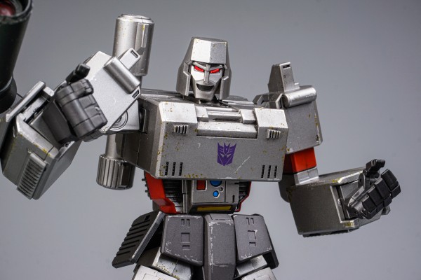 AMK Pro系列 变形金刚G1 威震天