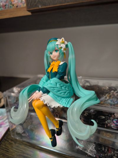 压泡面 初音未来 花仙子 百合花