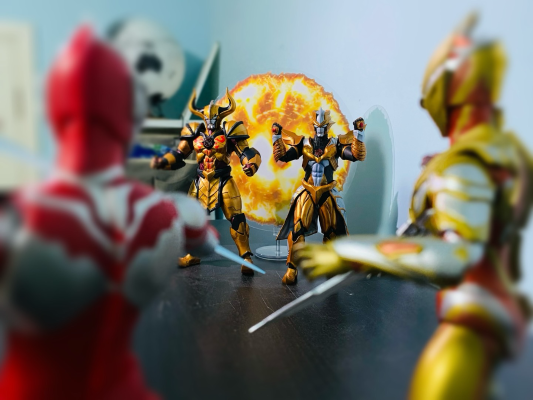 S.H.Figuarts 奥特银河格斗 命运的冲突 阿布索留特迪亚波罗