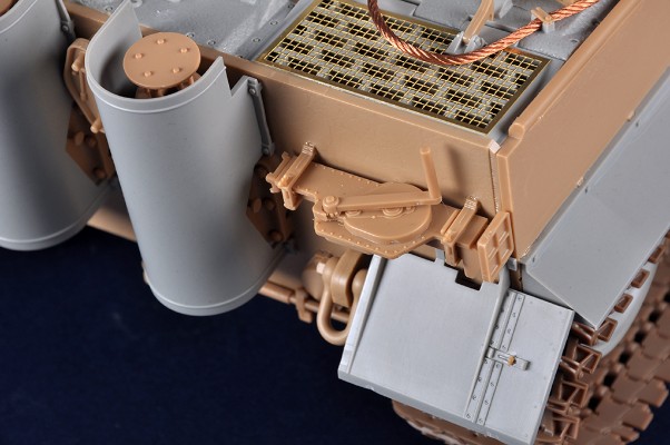 编号:00945 1/16 装甲车辆系列 德国虎1重型坦克-后期型