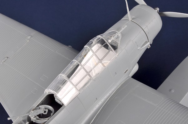 编号：03233 1/32 军用飞机系列 美国TBD-1A“蹂躏者”水上鱼雷攻击机