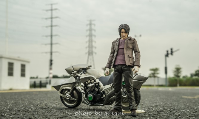 S.H.Figuarts 假面骑士暗日（BLACK SUN ） 秋月信彦