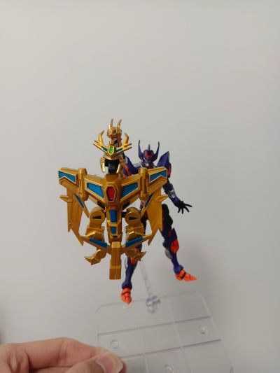 MODEROID  SSSS.电光机王 古立特骑士 与 煌翼炎龙