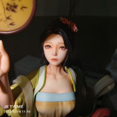 霓裳录• 宋 衷情