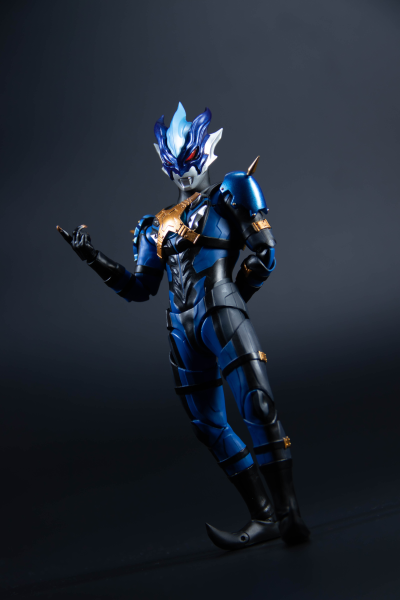 S.H.Figuarts 泰迦奥特曼 托雷基亚奥特曼 -S.H.Figuarts15周年纪念版-