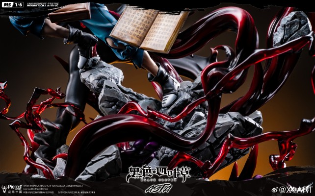 黑色四叶草 阿斯塔