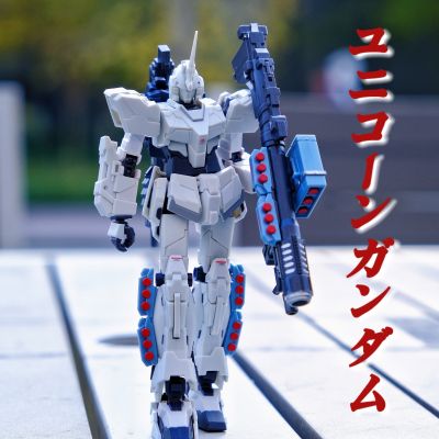 ROBOT魂 140 机动战士高达UC RX-0全装甲独角兽高达 独角兽模式