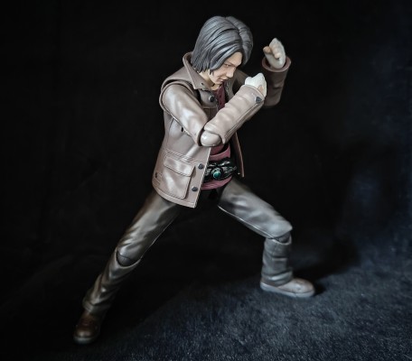 S.H.Figuarts 假面骑士暗日（BLACK SUN ） 秋月信彦