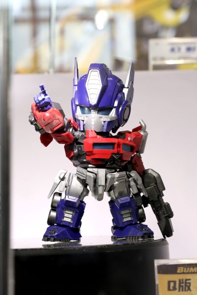 08700 Q版系列 大黄蜂 擎天柱